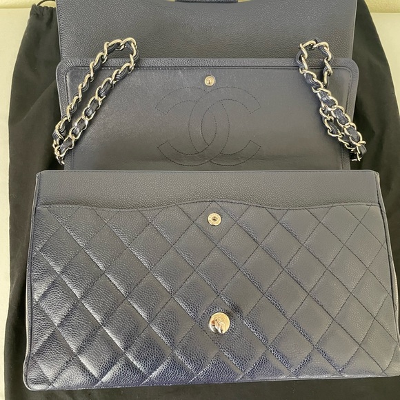 Sold Chanel Navy Caviar Maxi Double Flap bag - Picture 7 of 15